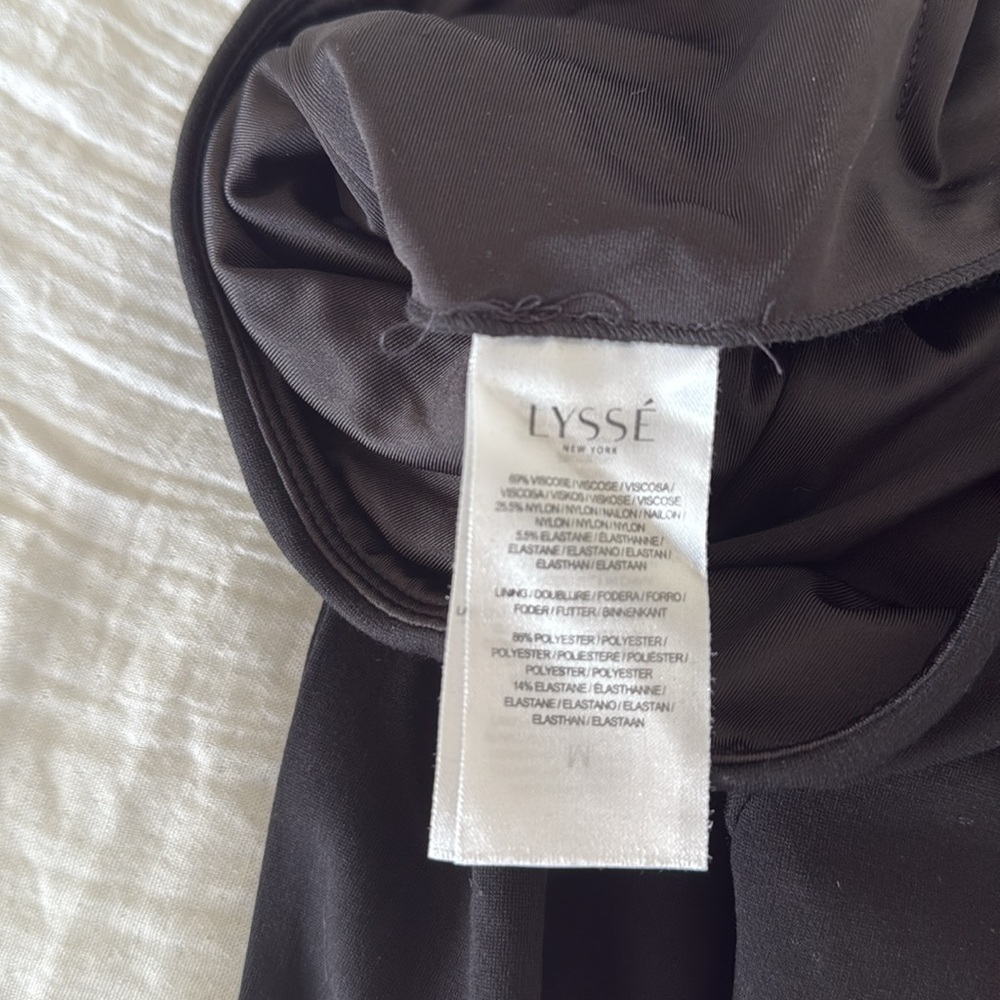 Lysse black spandex pant. Size M - Picture 4 of 5
